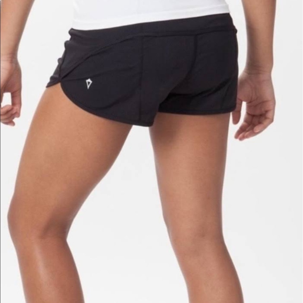 Ivivva Girls Speedy Short Black 12